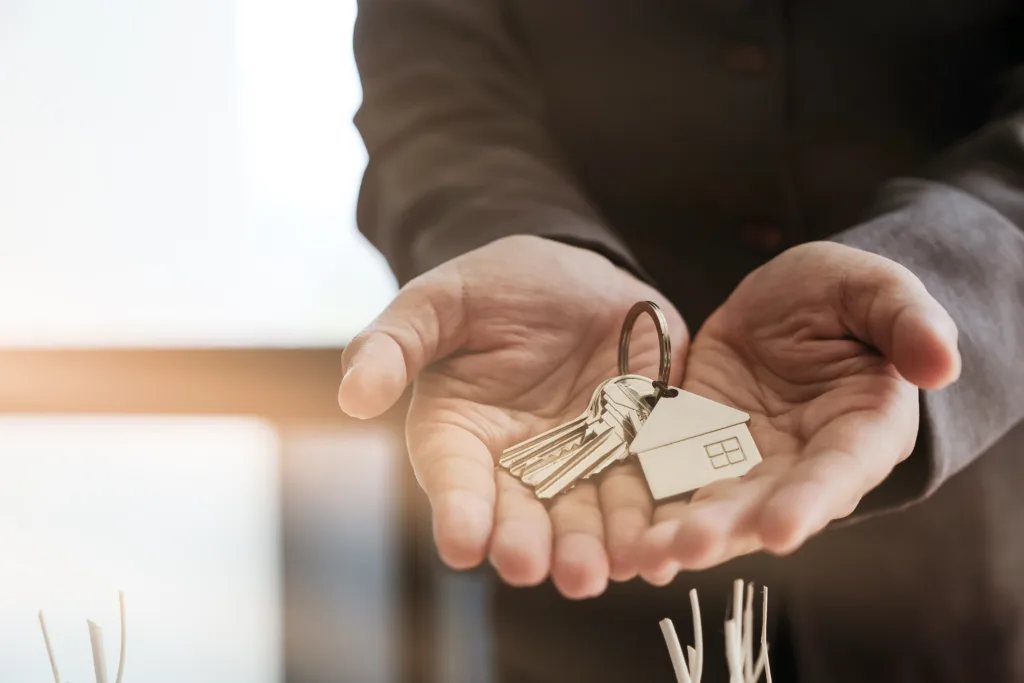is an estate sale worth it for selling a house